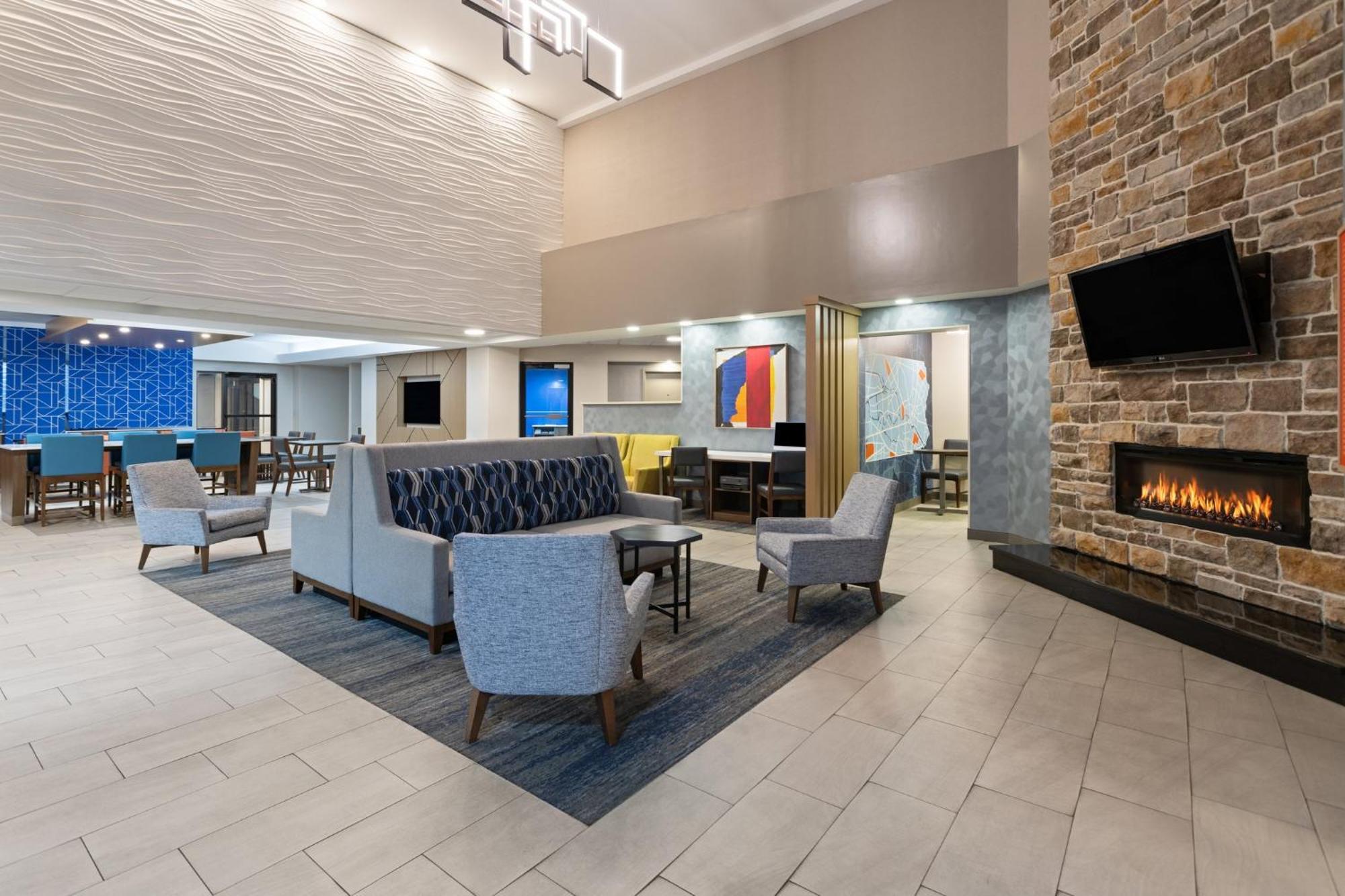 Holiday Inn Express Harrisburg I-81 - Hershey By Ihg Manadahill Exterior foto